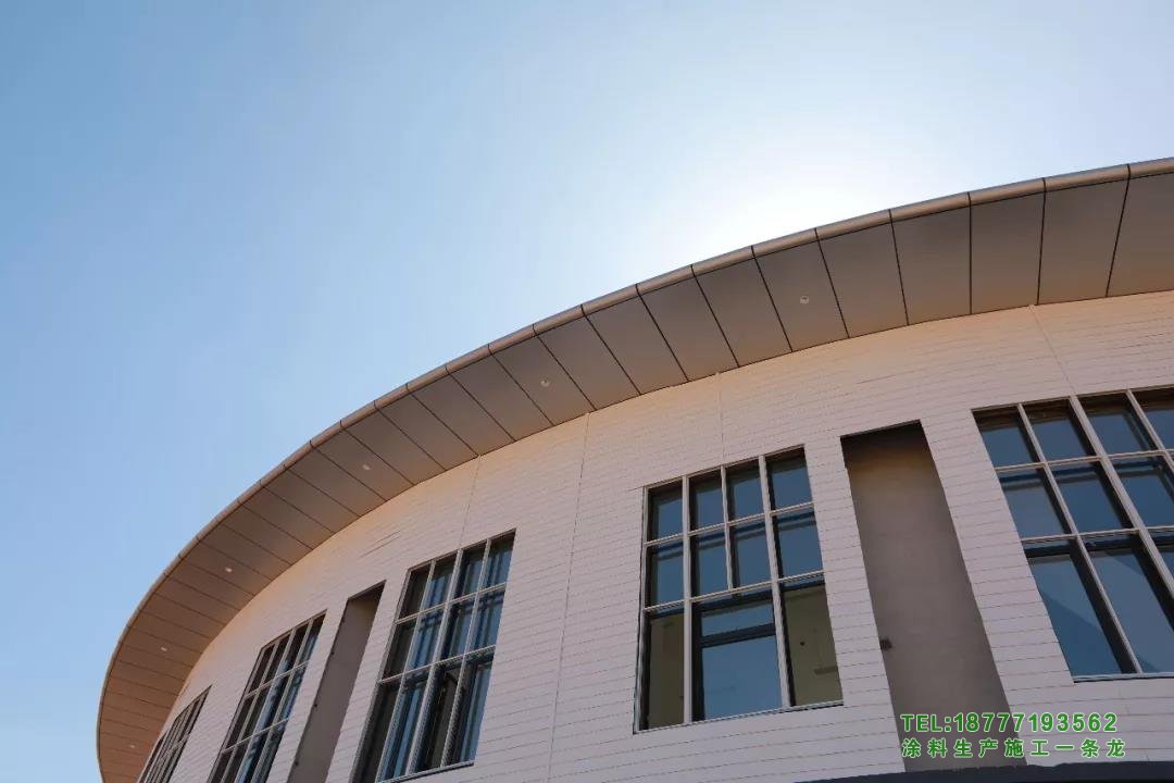 廣西醫(yī)科大學武鳴校區(qū)外墻真石漆由廣西綠桂涂料廠包工包料實拍2